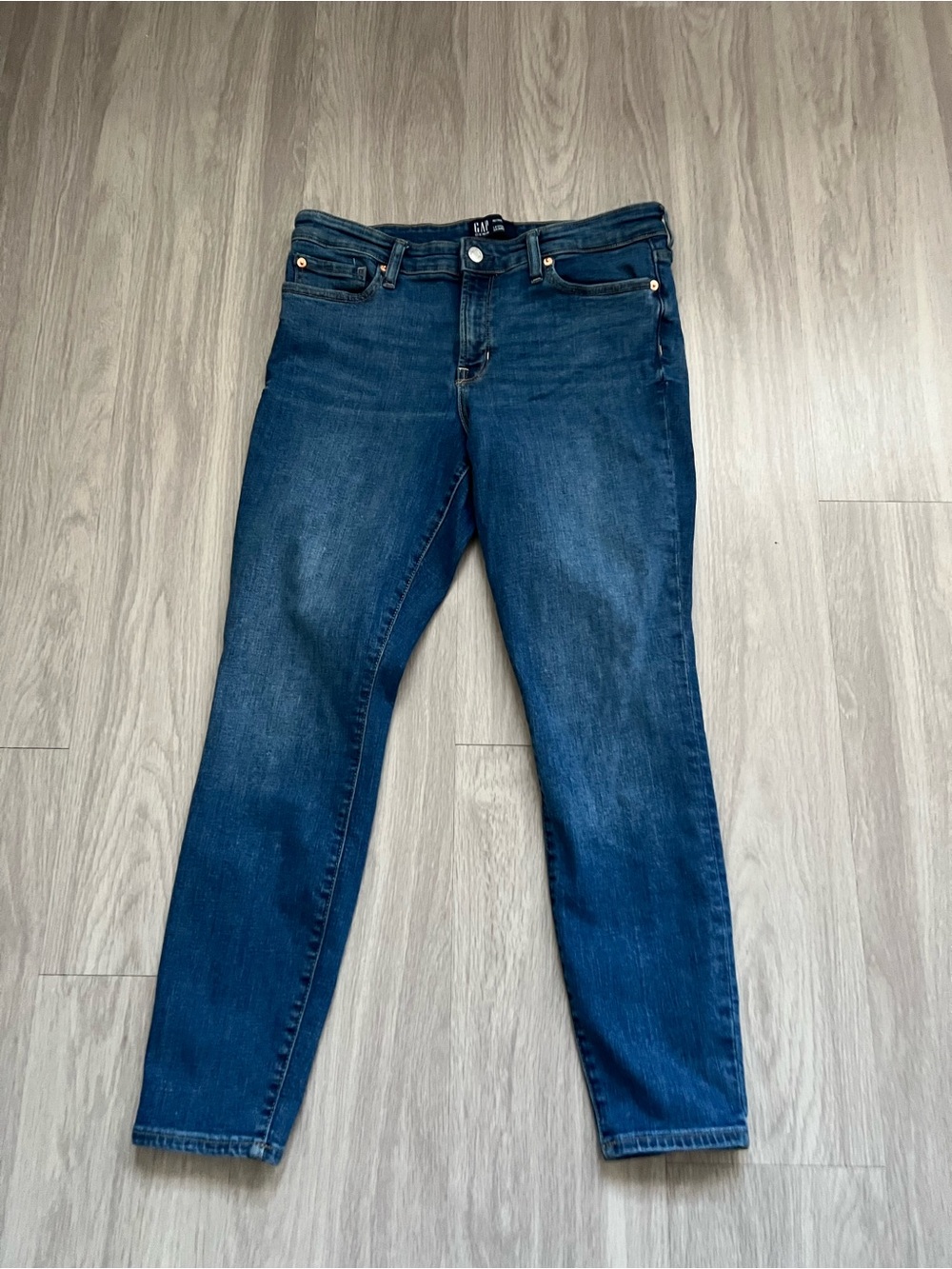 GAP Women’s 10/30R Legging Skimmer Skinny Jeans Medium Wash Stretch